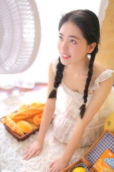 邻家丝袜长腿,时尚与性感的完美融合